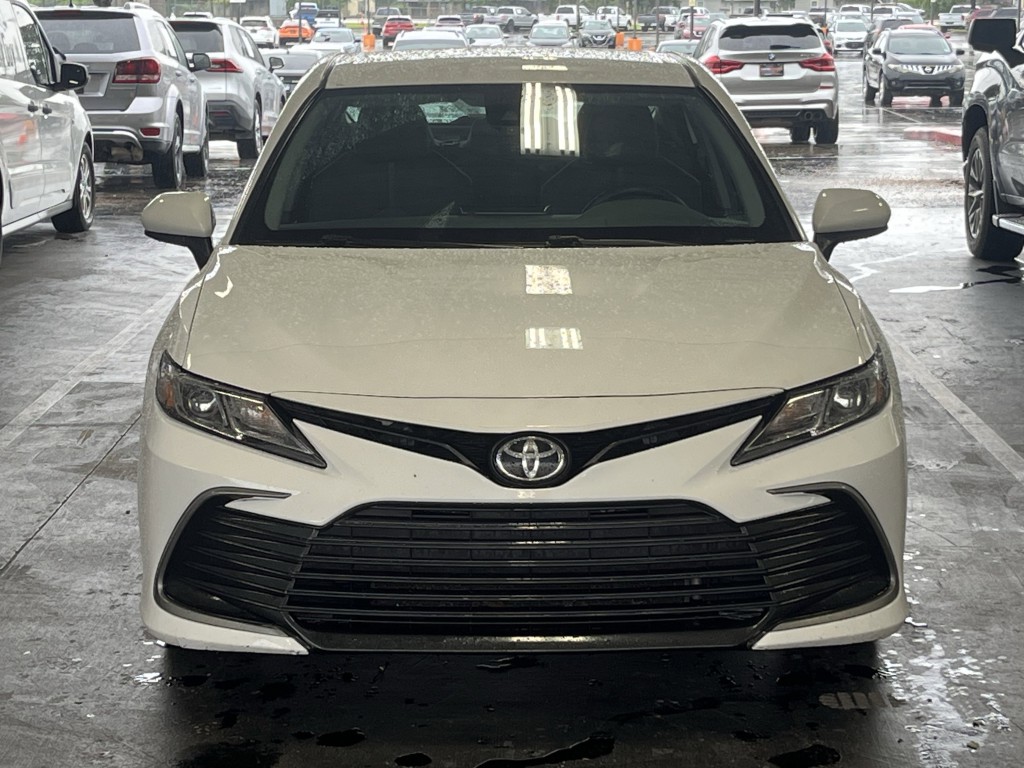 2022 Toyota Camry Image 6