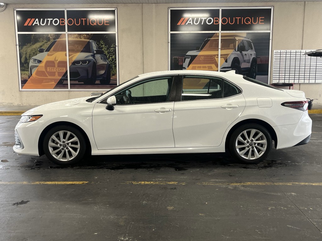 2022 Toyota Camry Image 10