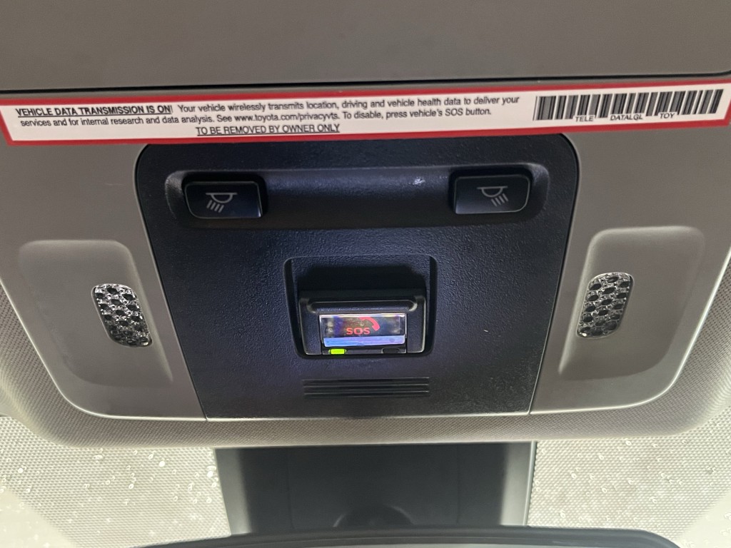 2022 Toyota Camry Image 24