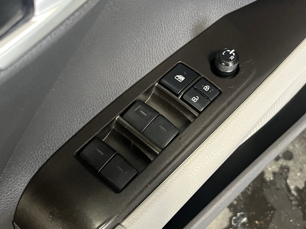 2022 Toyota Camry Image 26