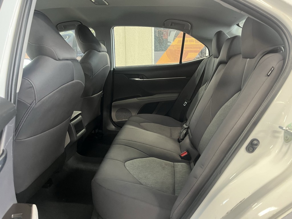 2022 Toyota Camry Image 30