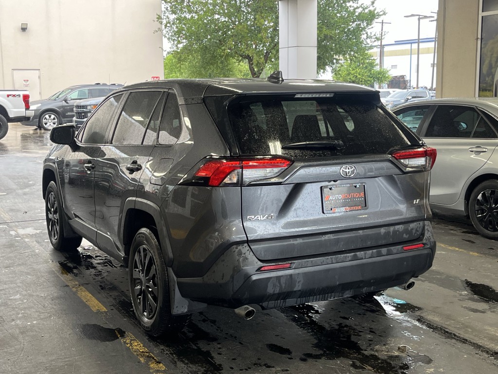 2023 Toyota Rav4 Image 9