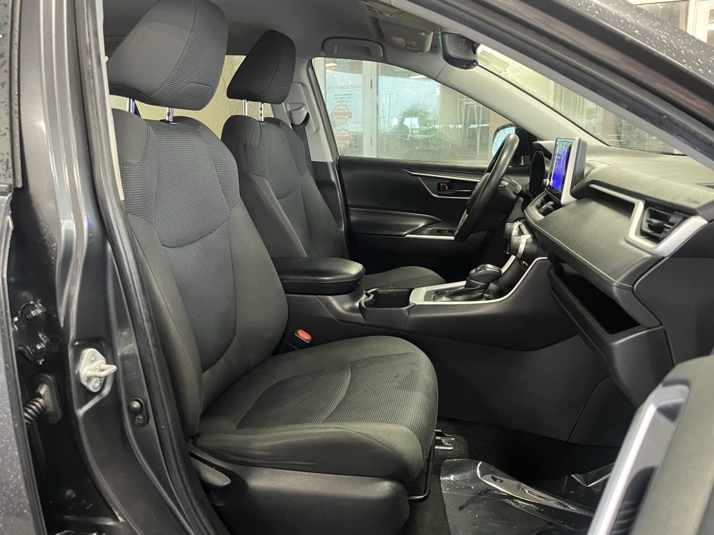 2023 Toyota Rav4 Image 28