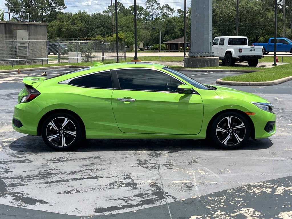 2017 Honda Civic Image 10