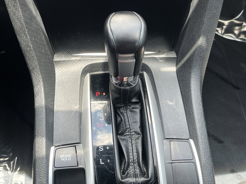 2017 Honda Civic Image 21