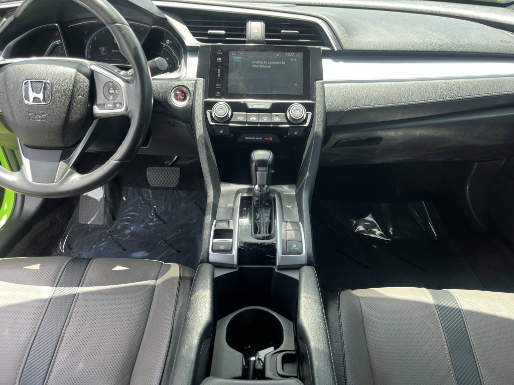 2017 Honda Civic Image 24