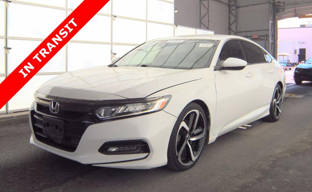 2019 Honda Accord Image 1