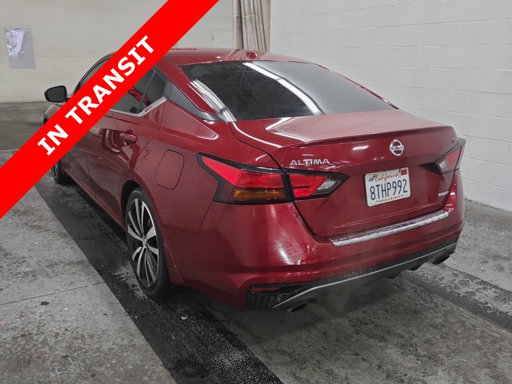 2021 Nissan Altima Image 5
