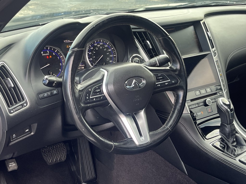 2018 INFINITI Q60 Image 15