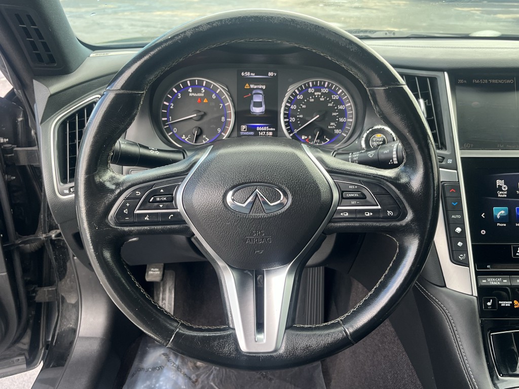 2018 INFINITI Q60 Image 18