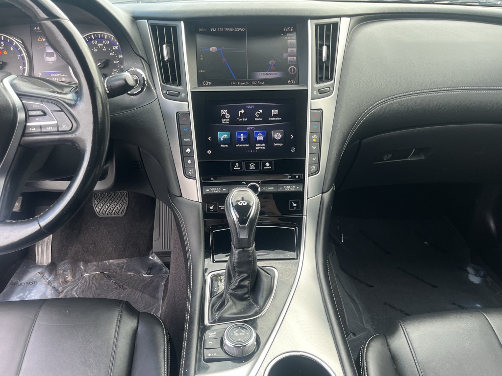 2018 INFINITI Q60 Image 26