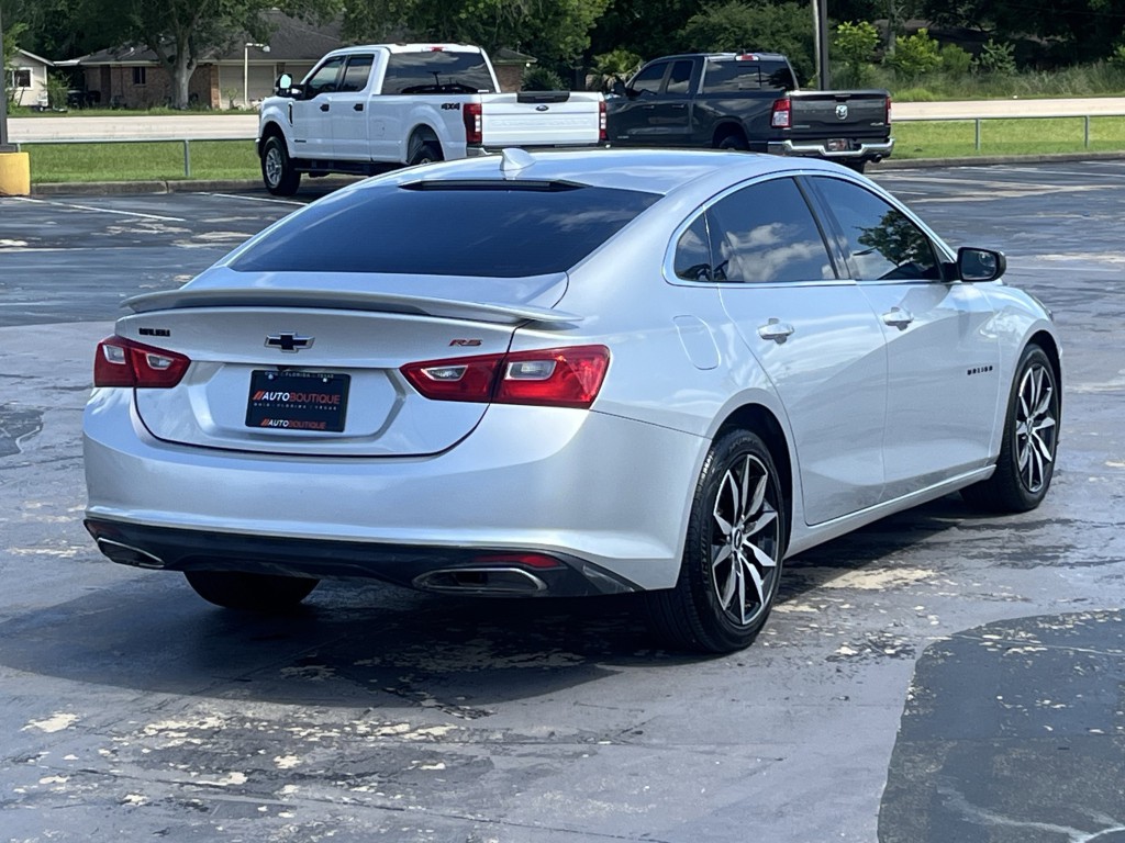 2022 Chevrolet Malibu Image 8