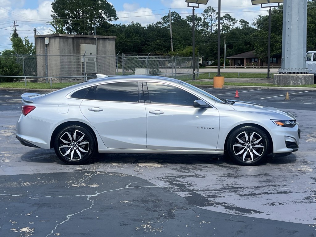 2022 Chevrolet Malibu Image 10