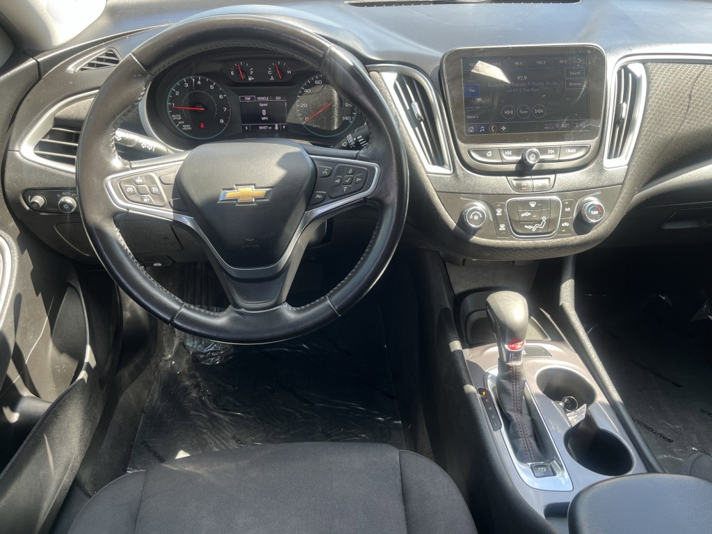2022 Chevrolet Malibu Image 14