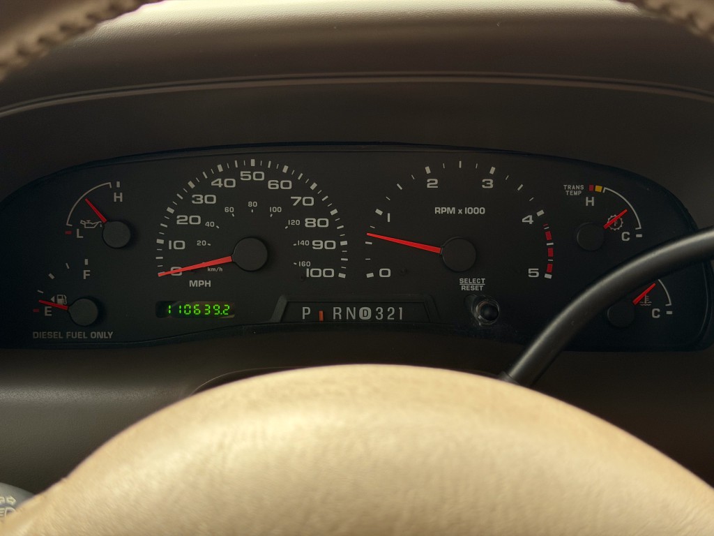 2004 Ford Excursion Image 15