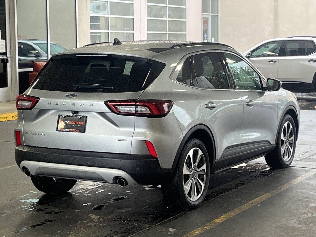 2024 Ford Escape Image 9