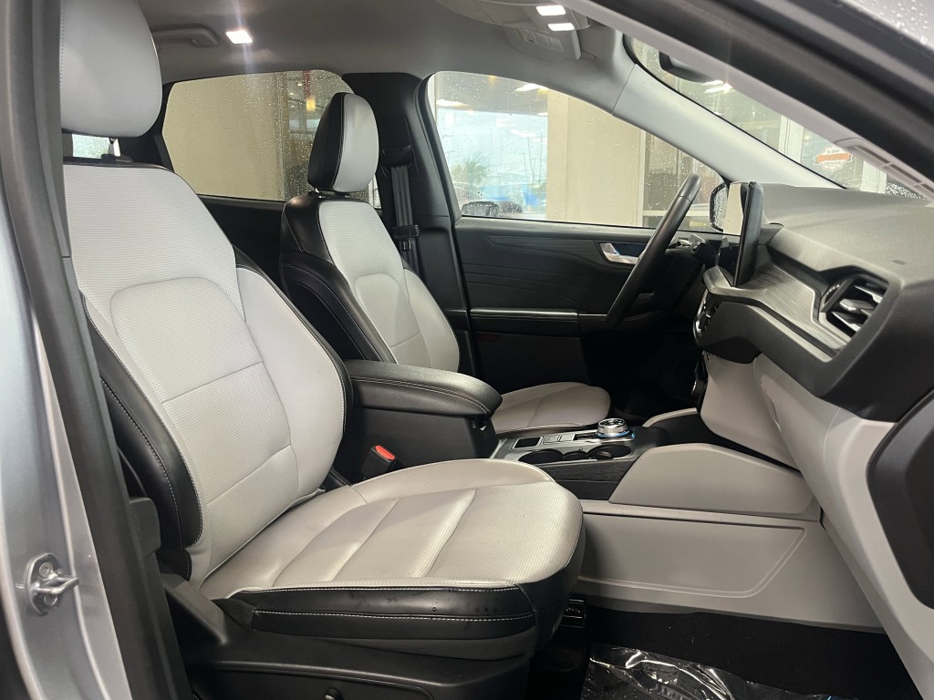 2024 Ford Escape Image 29