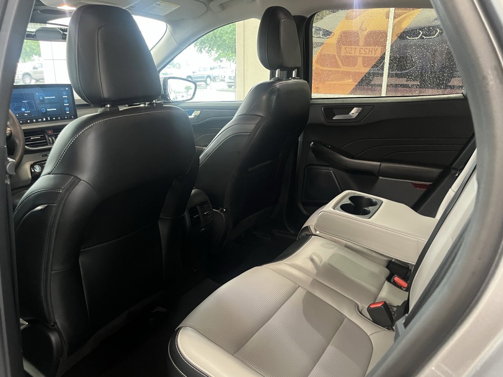 2024 Ford Escape Image 31