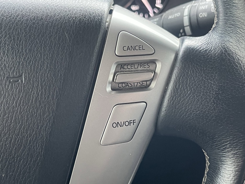 2019 INFINITI QX80 Image 17