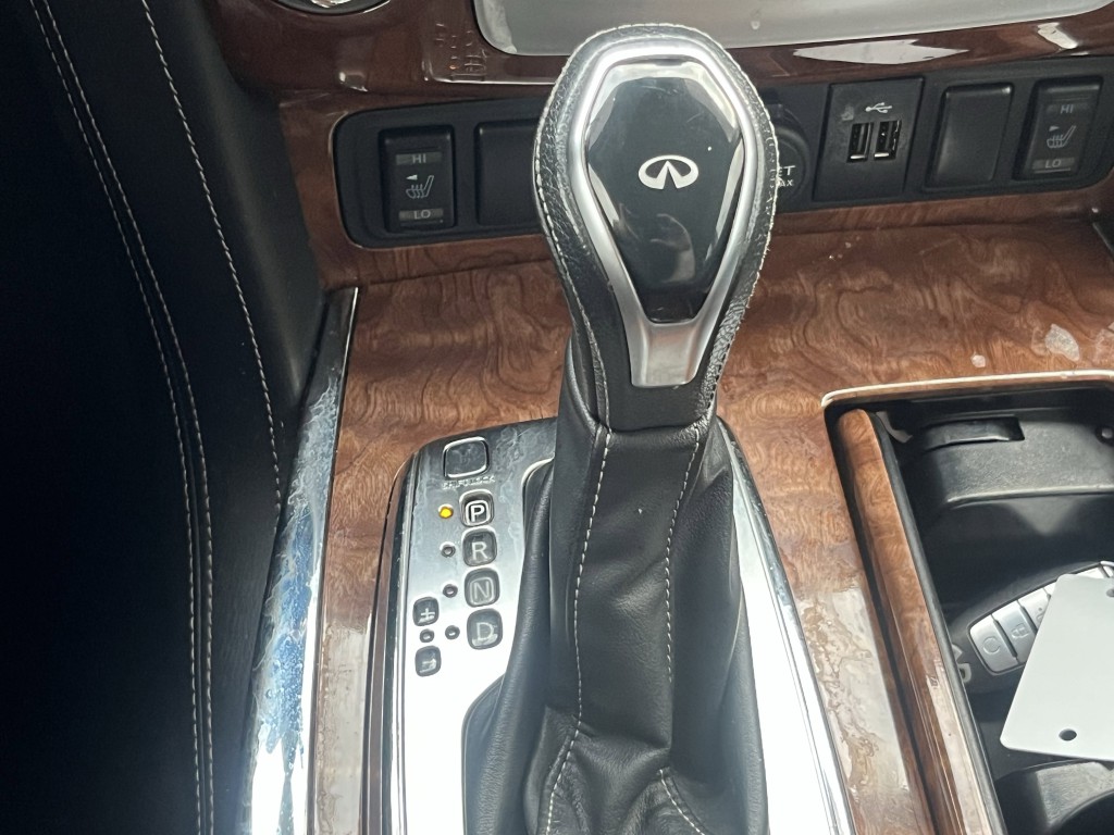 2019 INFINITI QX80 Image 19