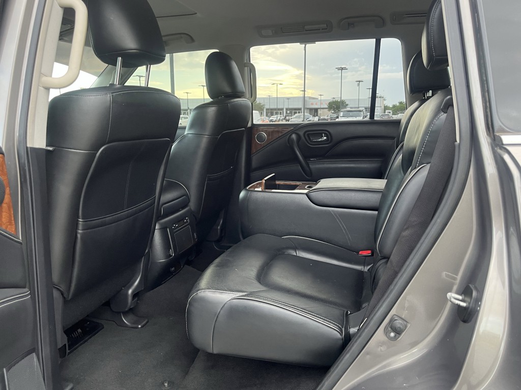 2019 INFINITI QX80 Image 28
