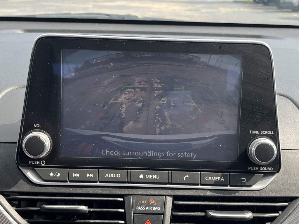 2024 Nissan Altima Image 19