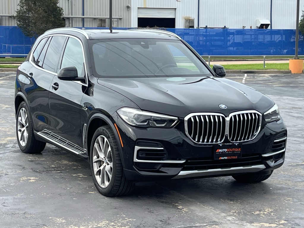 2023 BMW X5 Image 3