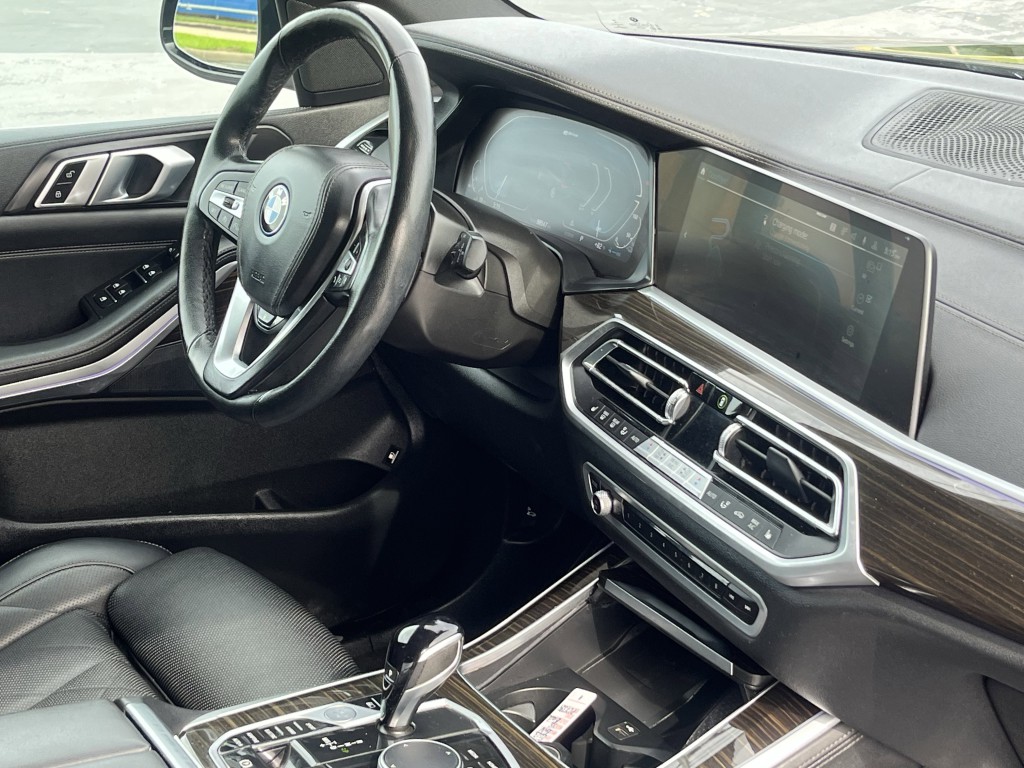 2023 BMW X5 Image 17