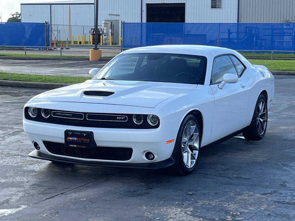 2022 Dodge Challenger Image 5