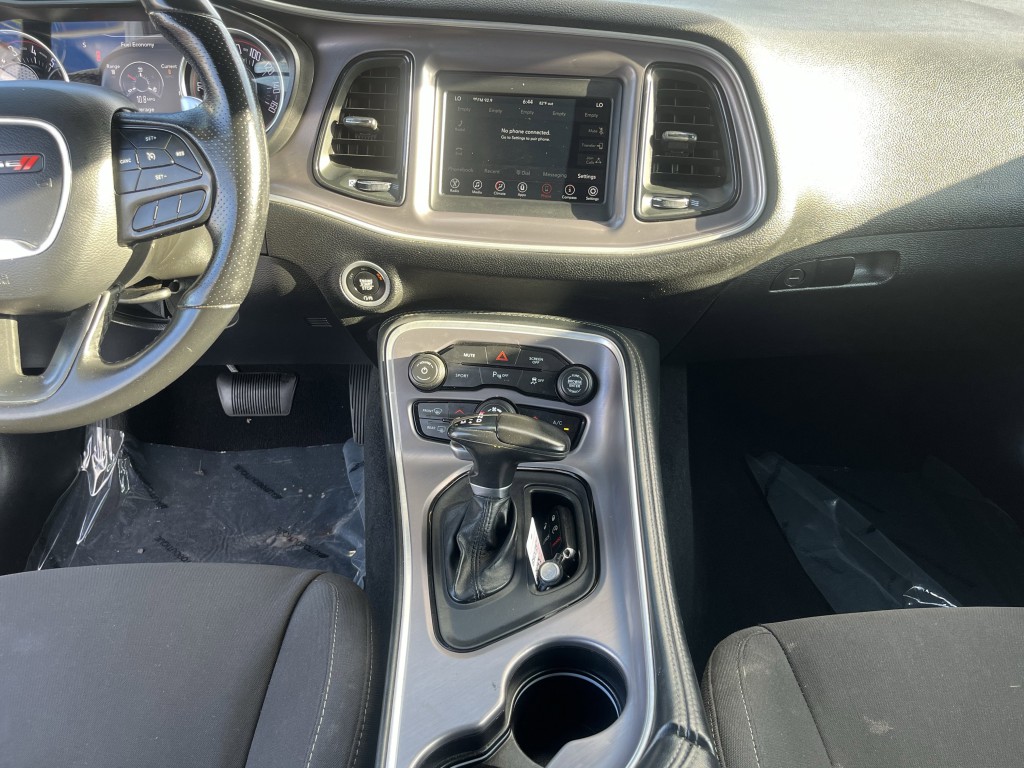2022 Dodge Challenger Image 22