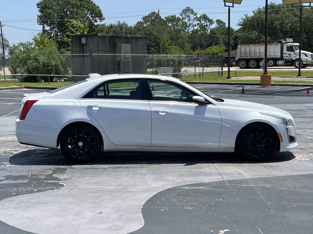 2018 Cadillac CTS Image 10