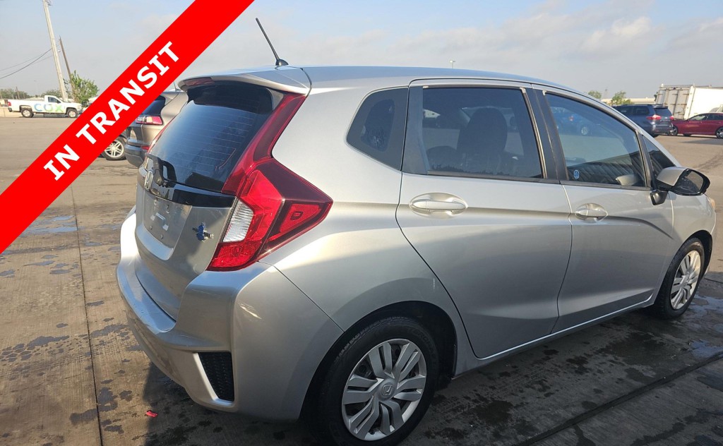 2016 Honda Fit Image 7