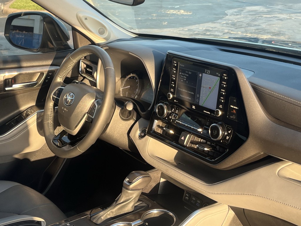 2022 Toyota Highlander Image 13