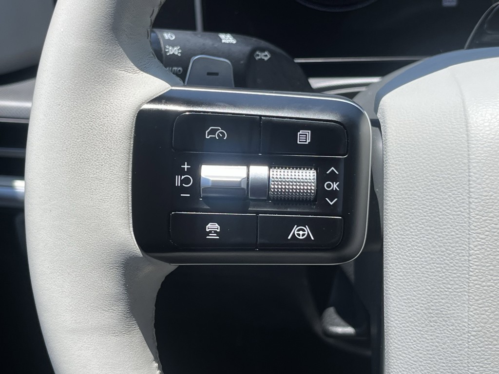2025 Hyundai Santa Fe Image 18