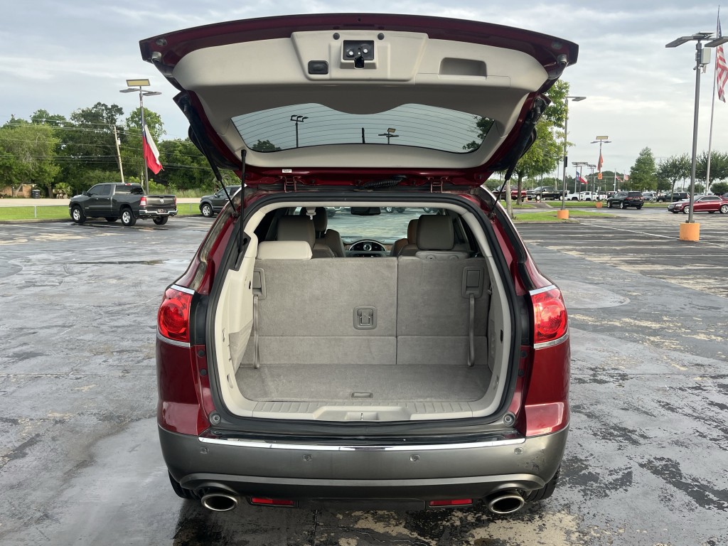 2011 Buick Enclave Image 11