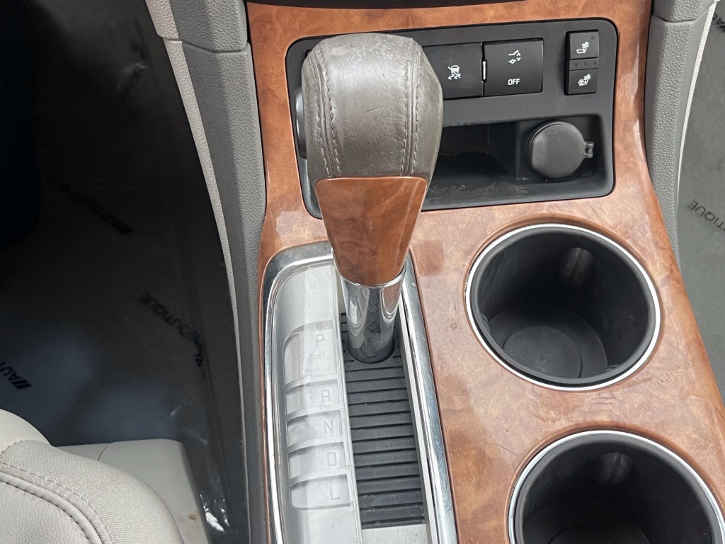 2011 Buick Enclave Image 22