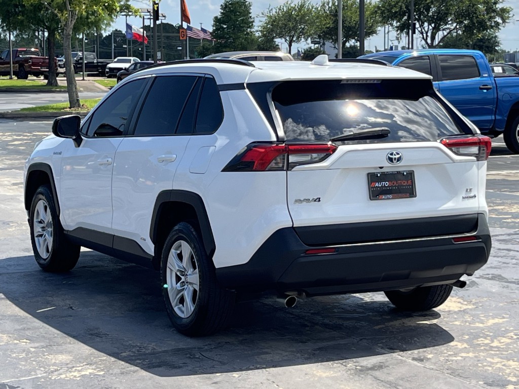 2021 Toyota Rav4 Image 8