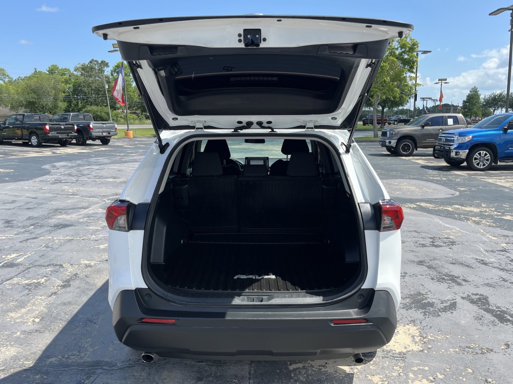 2021 Toyota Rav4 Image 11