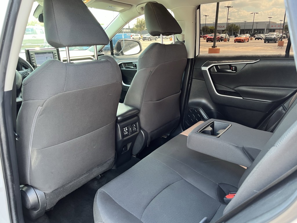 2021 Toyota Rav4 Image 30