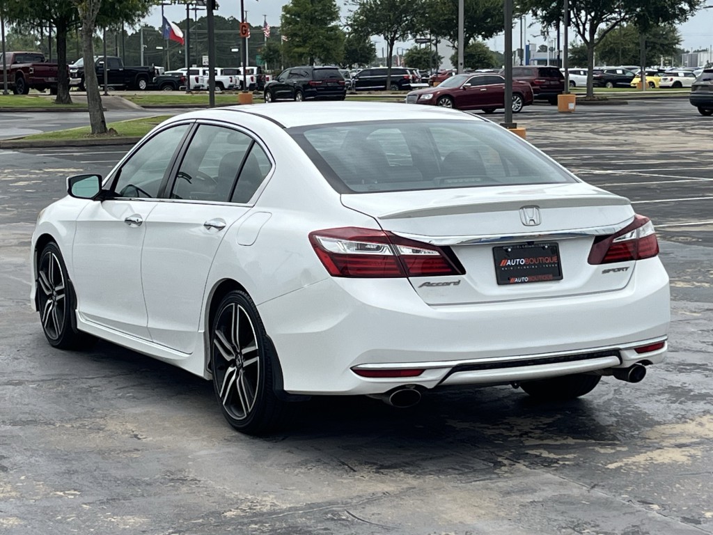 2016 Honda Accord Image 8