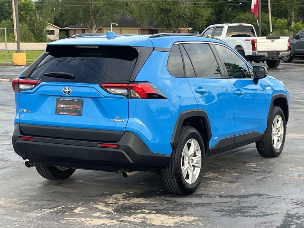 2021 Toyota Rav4 Image 10