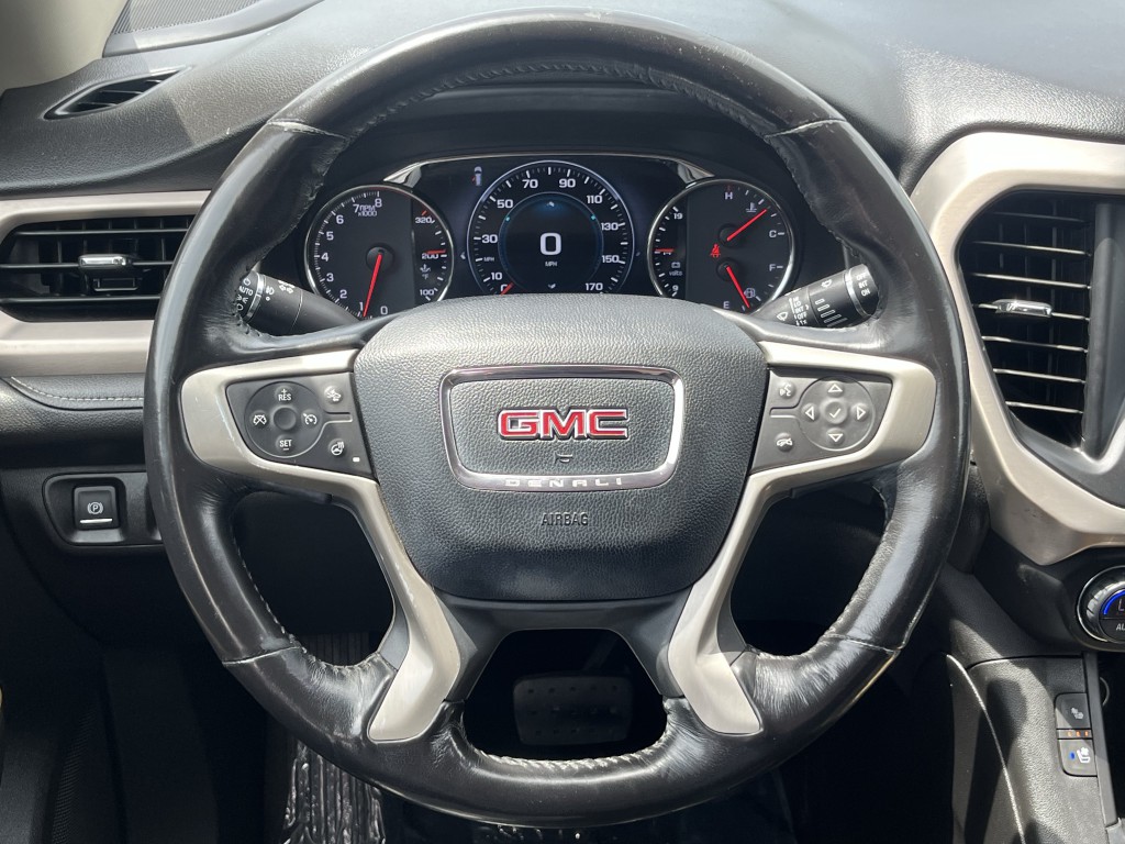 2019 GMC Acadia Image 17