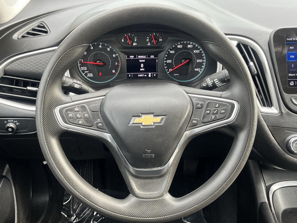 2022 Chevrolet Malibu Image 16