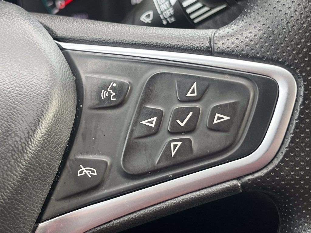 2022 Chevrolet Malibu Image 18
