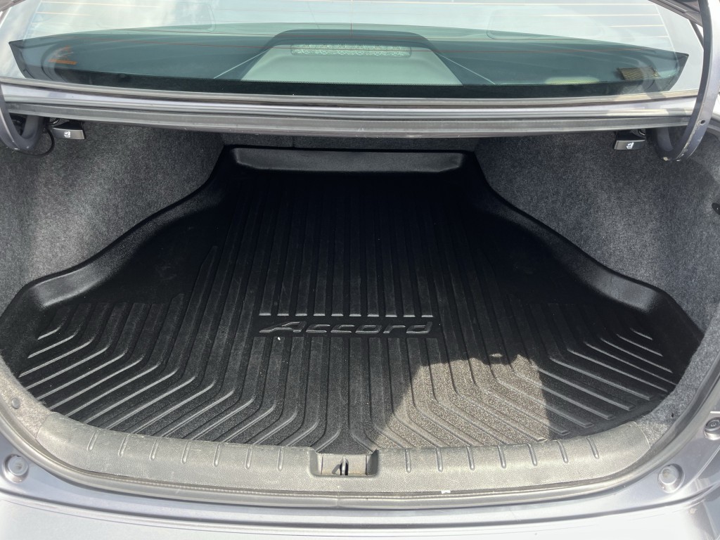 2016 Honda Accord Image 12