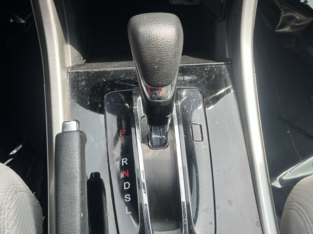 2016 Honda Accord Image 21