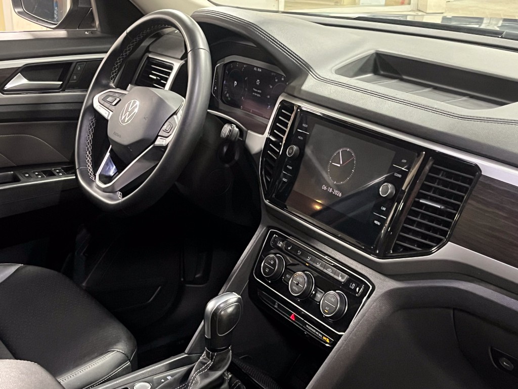 2023 Volkswagen Atlas Image 13