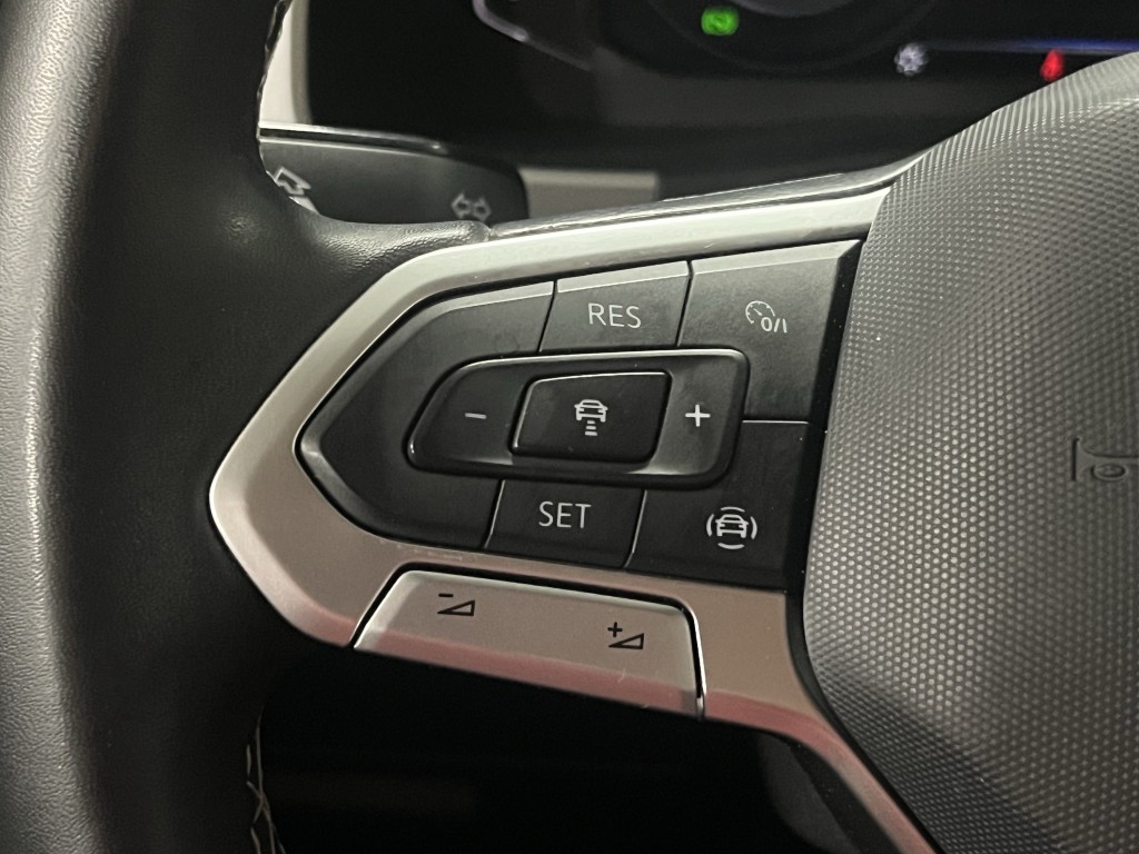 2023 Volkswagen Atlas Image 16