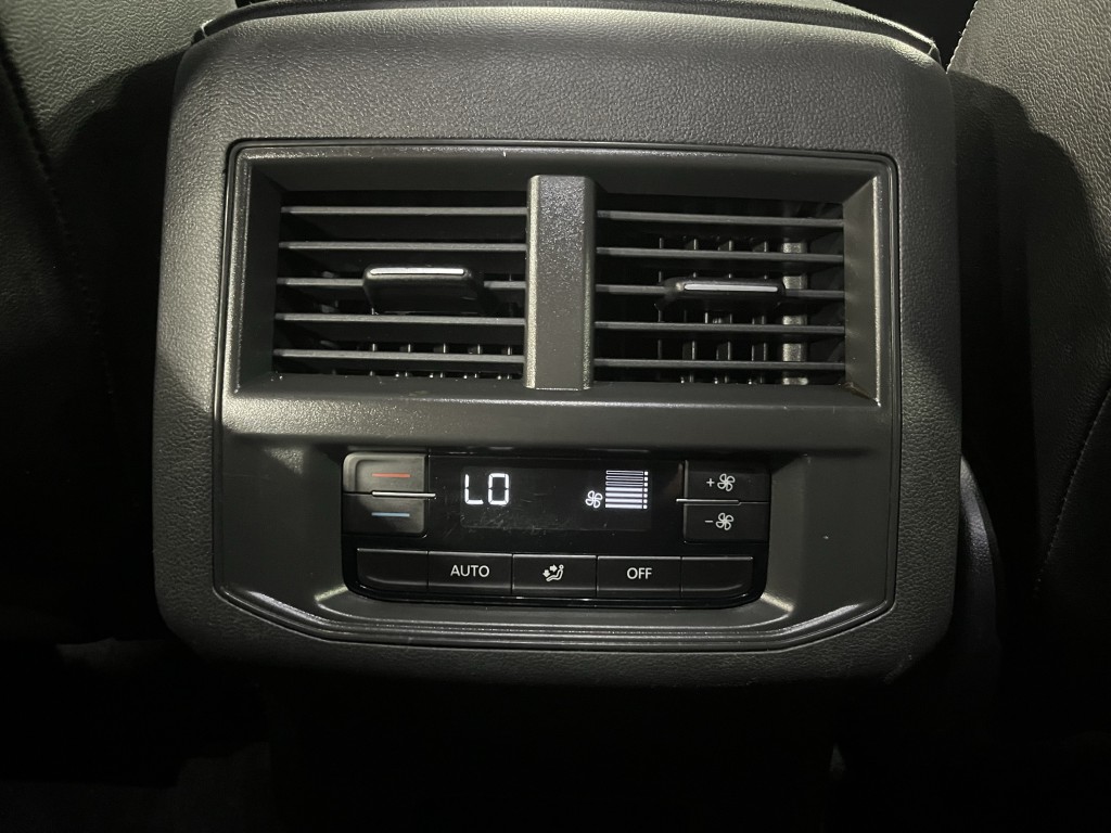 2023 Volkswagen Atlas Image 25