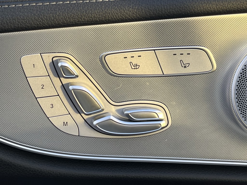 2020 Mercedes-Benz E-Class Image 28